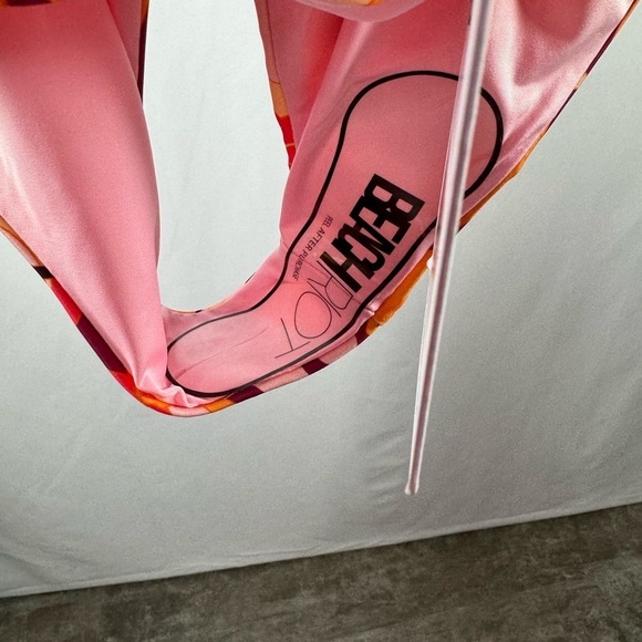 NWT Beach Riot Kirsten One-Piece‎ Swimsuit in Pink Multi Size Small - Picture 6 of 7